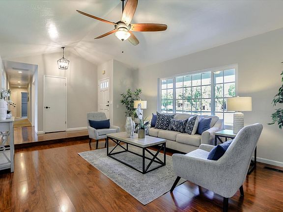 5th image of 1432 Redmond Ave