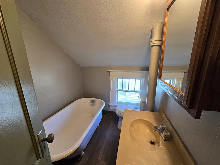 1125 Ackermant St — Photo 31