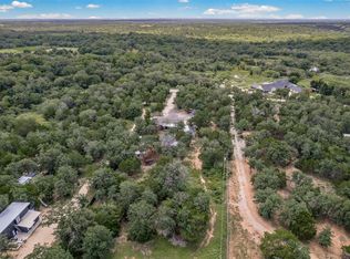 564 Boyd Rd, Red Rock, TX 78662
