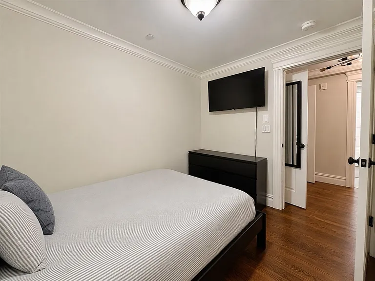 3 M St #2 — Photo 16