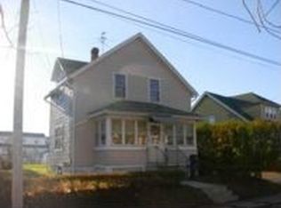 33 Ellsbree St, Chicopee, MA 01013