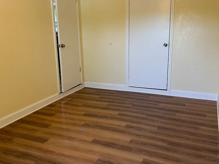 8335 95th Ave — Photo 16