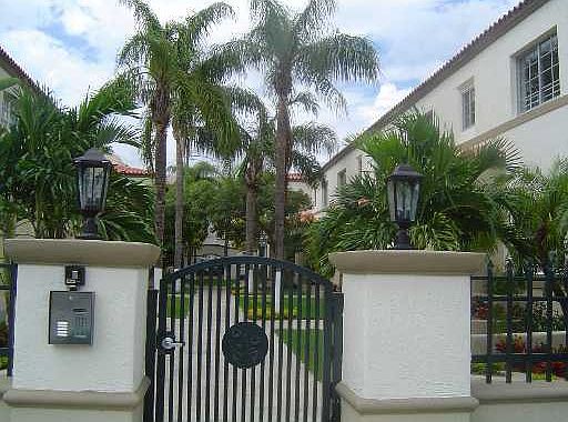5th image of 1500 Pennsylvania Ave APT 4A