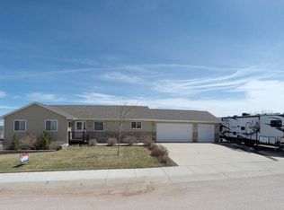 4609 Doud Dr, Gillette, WY 82718