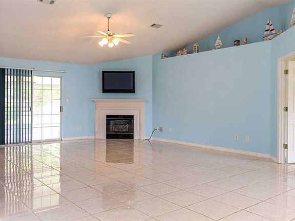 4th image of 5729 Dove Dr