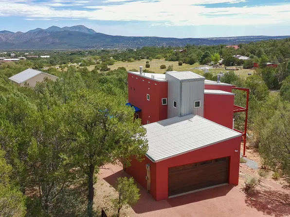 9 Crest Rd, Sandia Park, NM 87047
