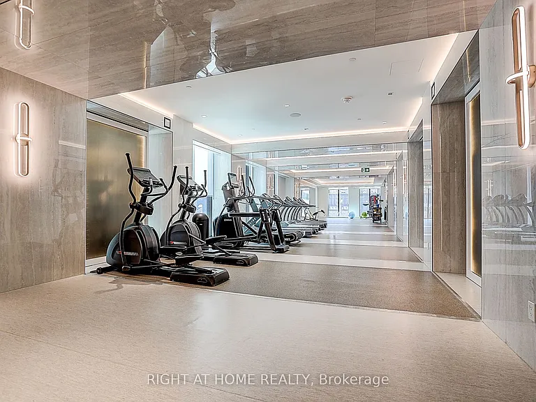 8 Wellesley St W #2606 — Photo 16