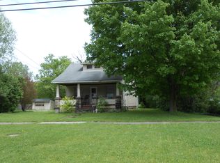 9445 Columbia Rd, Olmsted Falls, OH 44138