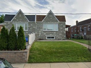 1716 Benson St, Philadelphia, PA 19152