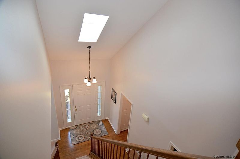 3rd image of 3 FOX CHASE Drive