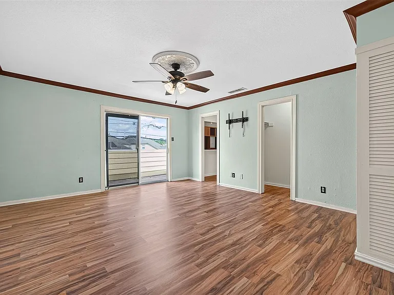 14515 Wunderlich Dr #403 — Photo 33