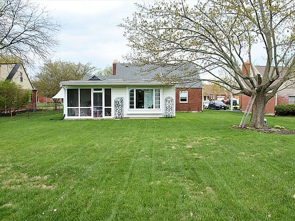 2nd image of 738 Greenmount Blvd