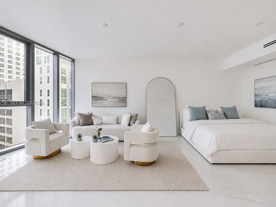 1st image of 300 Biscayne Boulevard Way Unit 1105C