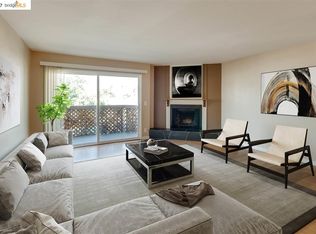 2868 38th Ave APT 4, Oakland, CA 94619