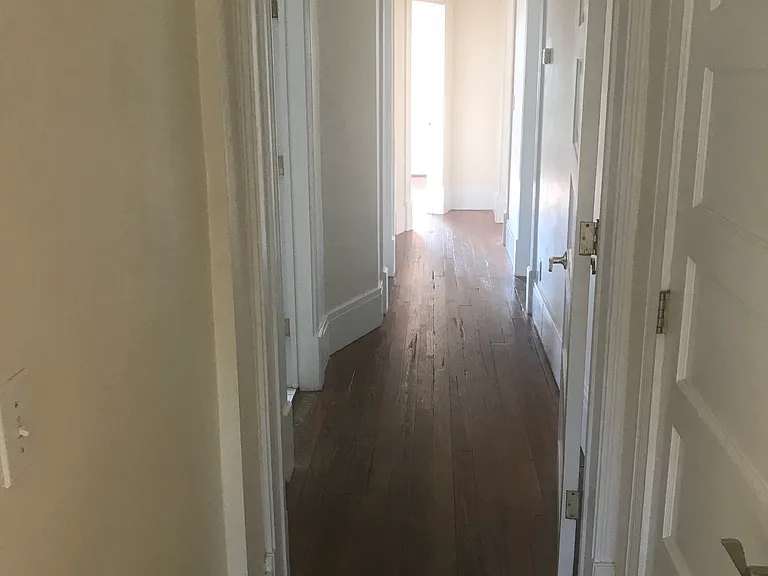 1019 15th Ave S — Photo 18