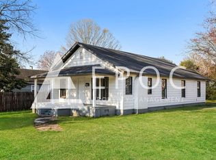 810 Oakley St, Graham, NC 27253