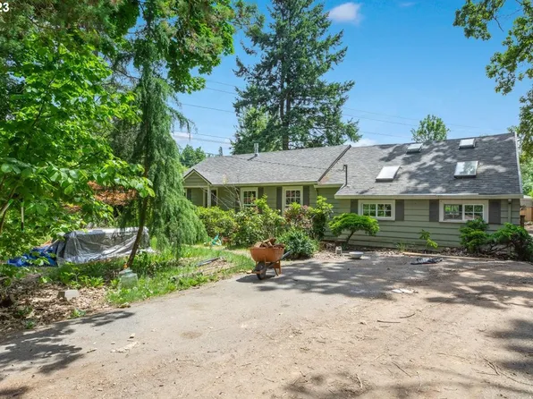 2266 SE Torbank Rd, Milwaukie, OR 97222