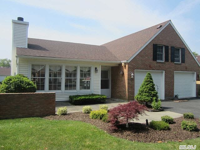 1st image of 62 Standish Dr