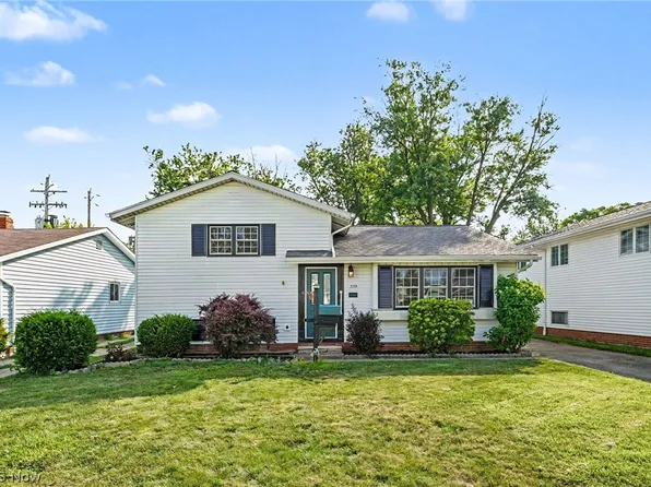 339 E 315th St, Eastlake, OH 44095