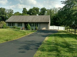 3114 Turnpike Rd, Elizabethtown, PA 17022
