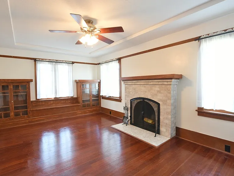 23 Cecil Ave — Photo 5