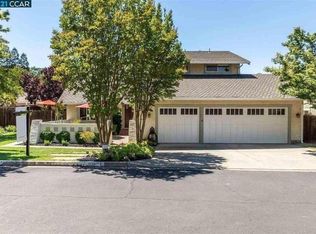 1077 Rudgear Rd, Walnut Creek, CA 94596