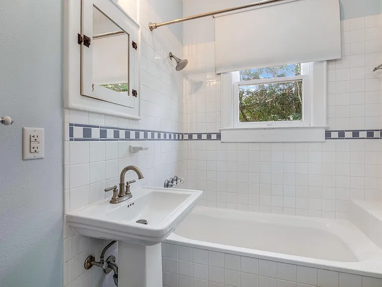 4823 Fannin Dr — Photo 28
