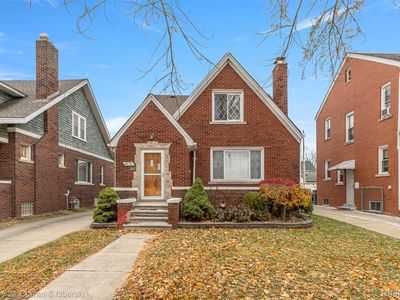 4875 Maple St, Dearborn, MI, 48126