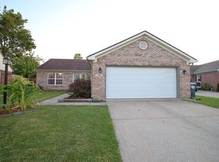 385 Polk Manor Dr, Greenwood, IN 46143