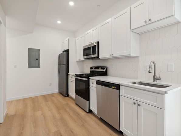 5102 Arch St UNIT 2
