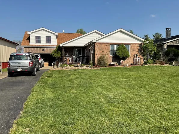 65 Ross Dr., Glen Dale, WV 26038