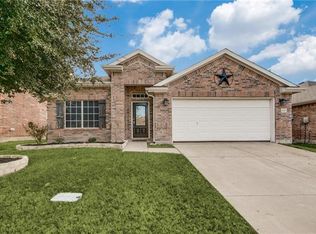 2010 Crosby Dr, Forney, TX 75126