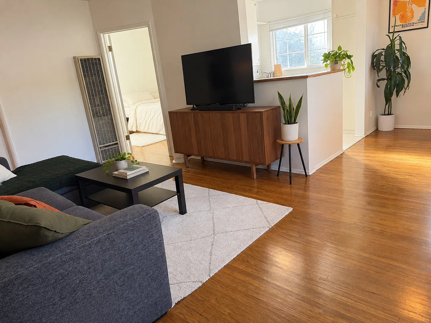42245 Gentry Ave — Photo 2