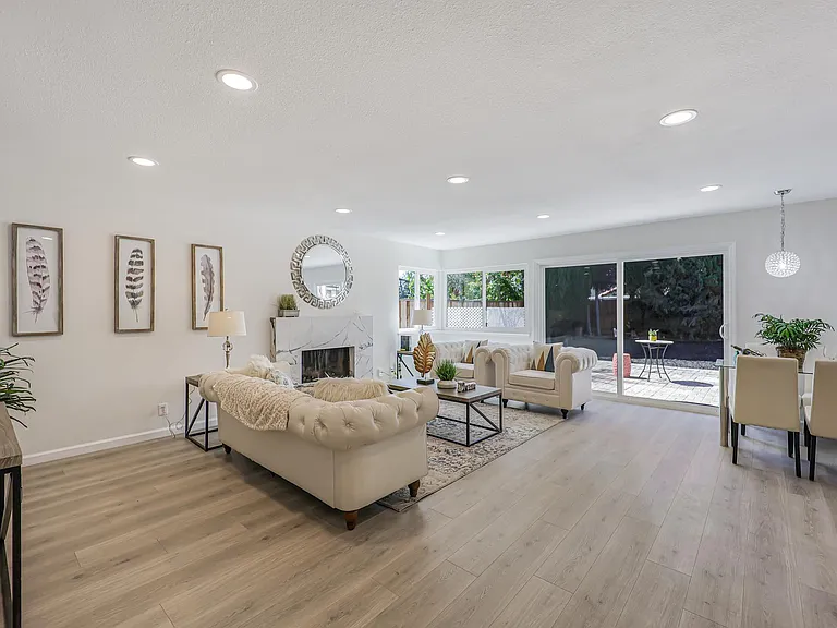 3491 Clover Oak Dr — Photo 4