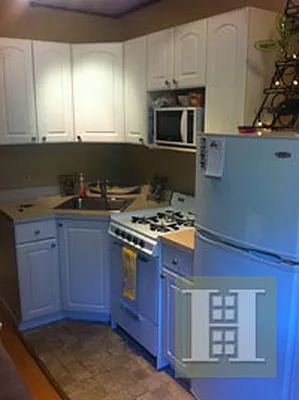 Rented by Halstead Real Estate | media 44