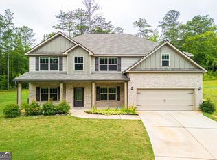 2007 River Falls Dr, Griffin, GA 30223