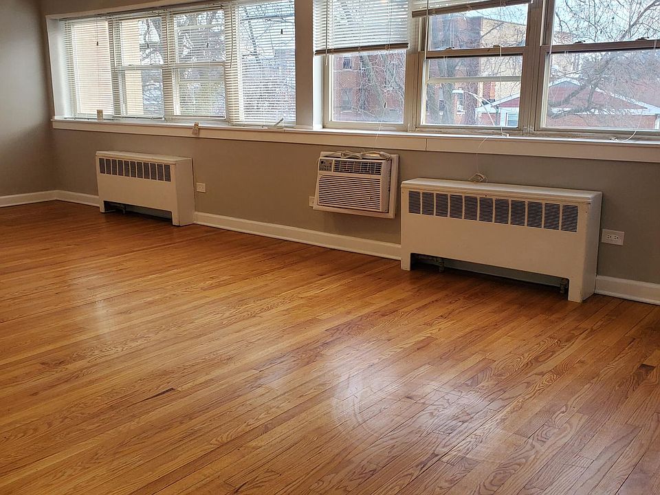 1st image of 1736 W Farwell Ave APT 2S