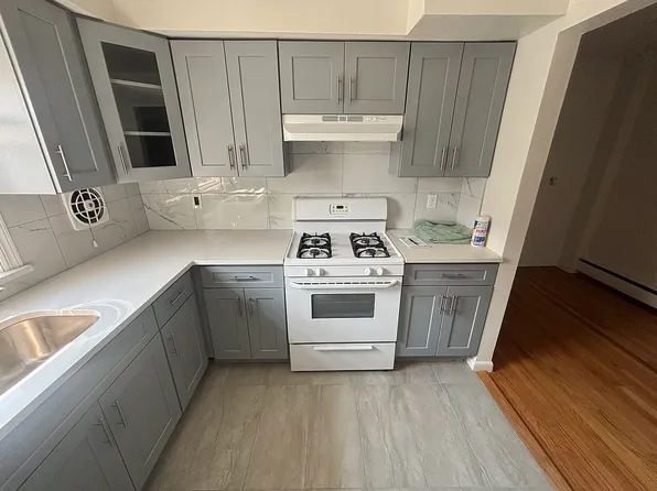 613 Jackson Ave, Linden, NJ 07036