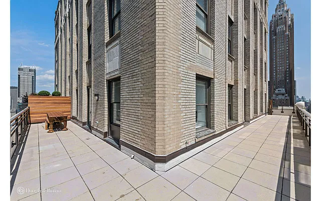Rented by Douglas Elliman | media 4