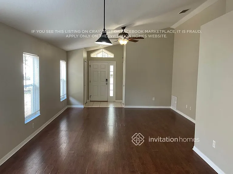 713 Cristelle Jean Dr — Photo 2