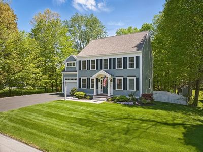 8 Elizabeth St, Amesbury, MA, 01913