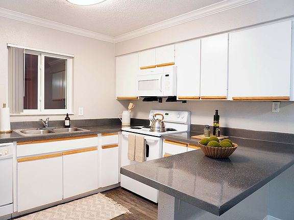 4th image of 3211 S Semoran Blvd #2925-257