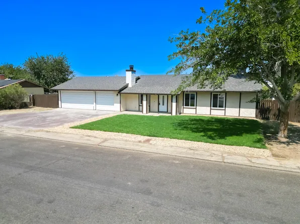 16243 Valeport Ave, Lancaster, CA 93535