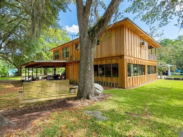 120 Cajun St, Pierre Part, LA 70339