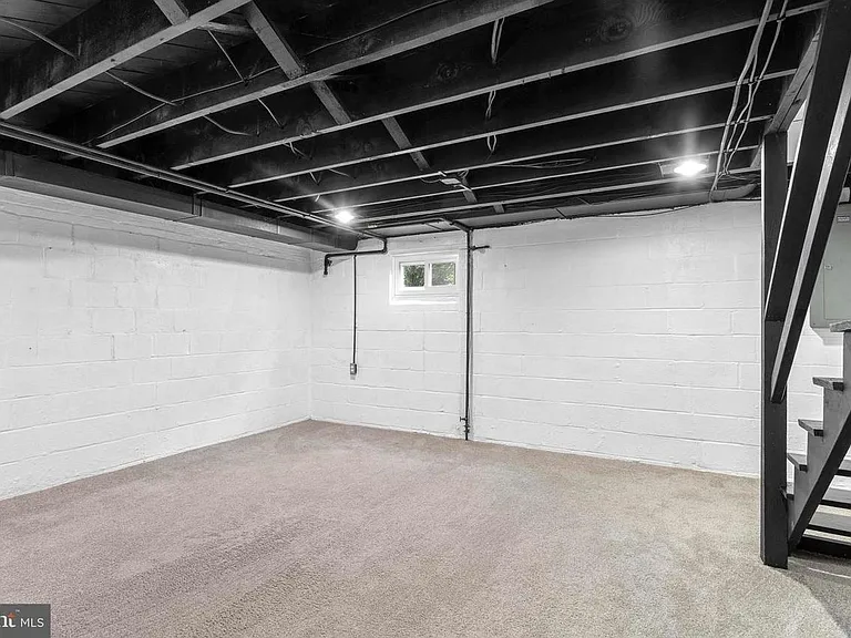 5810 33rd Pl — Photo 30