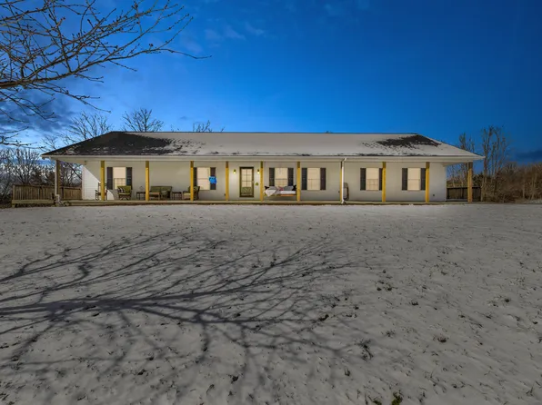 100 Countryside Ct, Mt Sterling, KY 40353