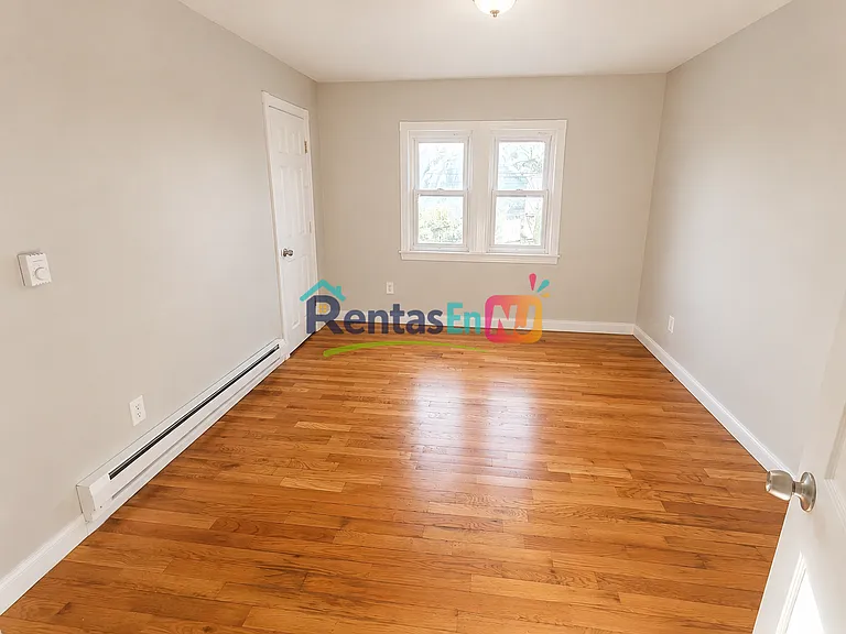 86 Stuyvesant Ave #3B — Photo 3