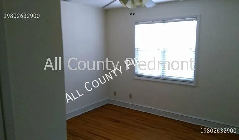 1544 Pecan Ave — Photo 9