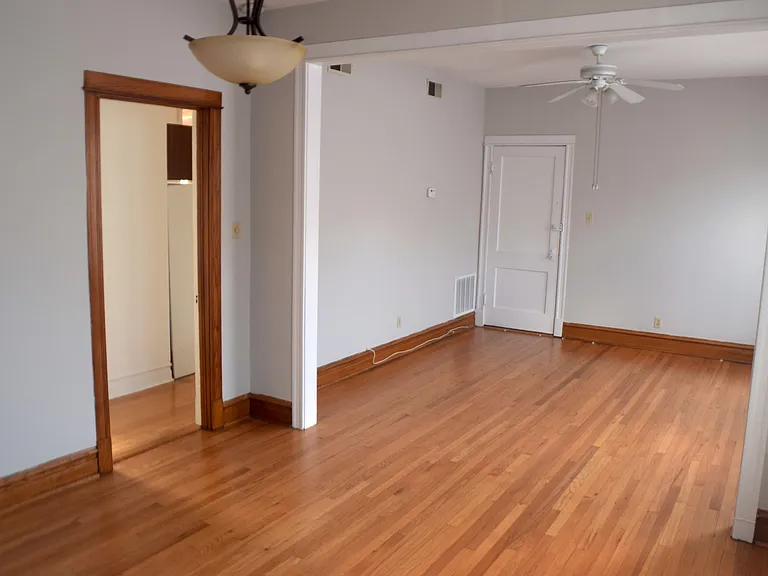 2208 N Spaulding Ave #2 — Photo 8