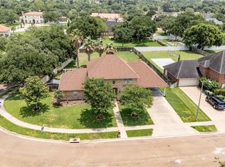 102 Park Vw, Victoria, TX 77904